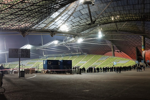 居西部强者 居西部强者